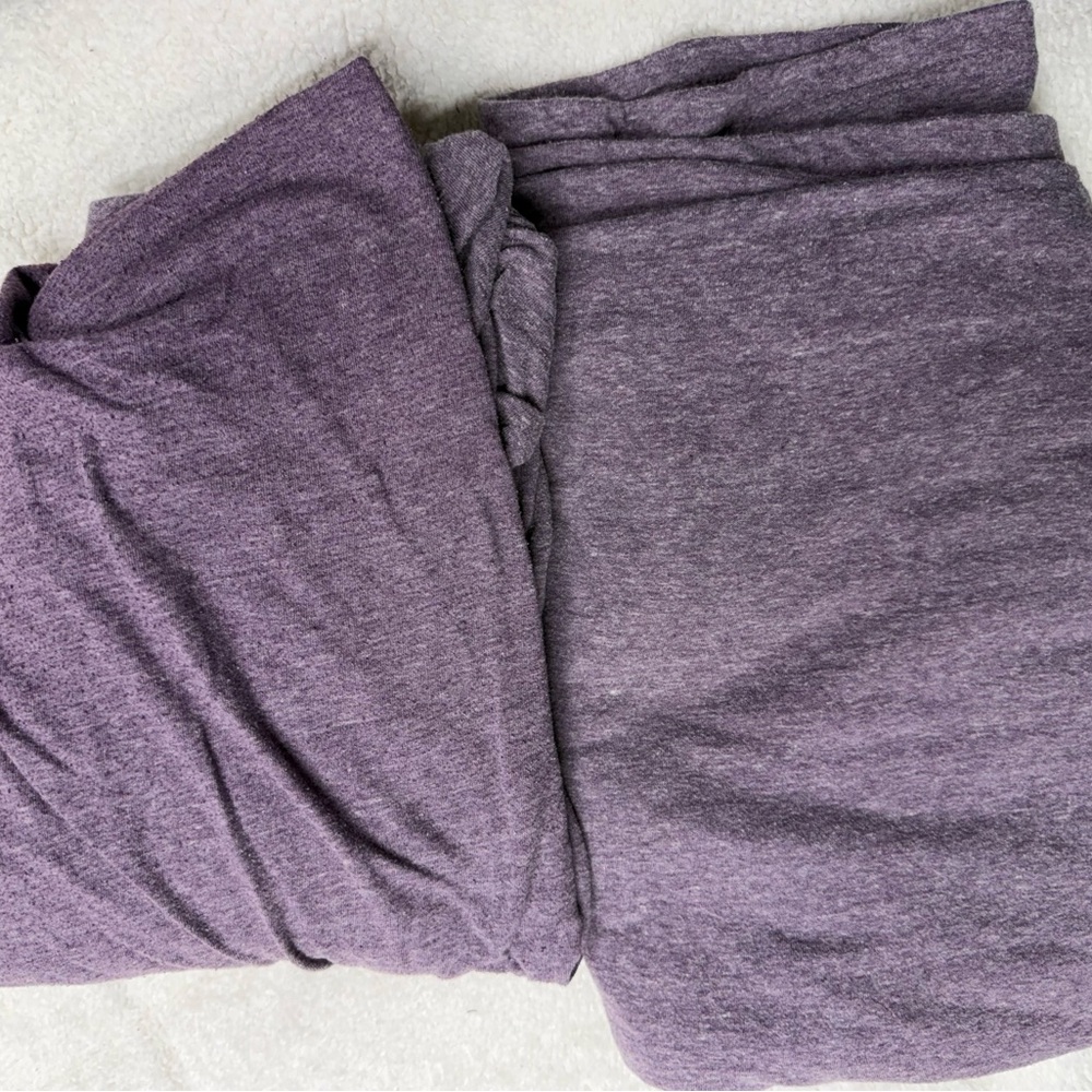 Twin XL Sheet set purple - Picture 2 of 2